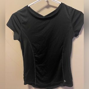 Girls athletic black short sleeve tee shirt